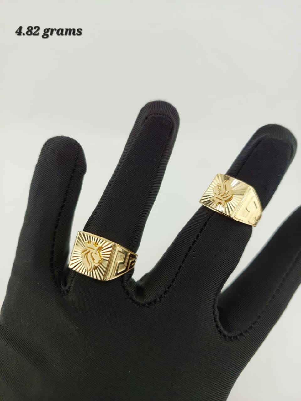 18 Karat Lion King Signet Ring 4.82g