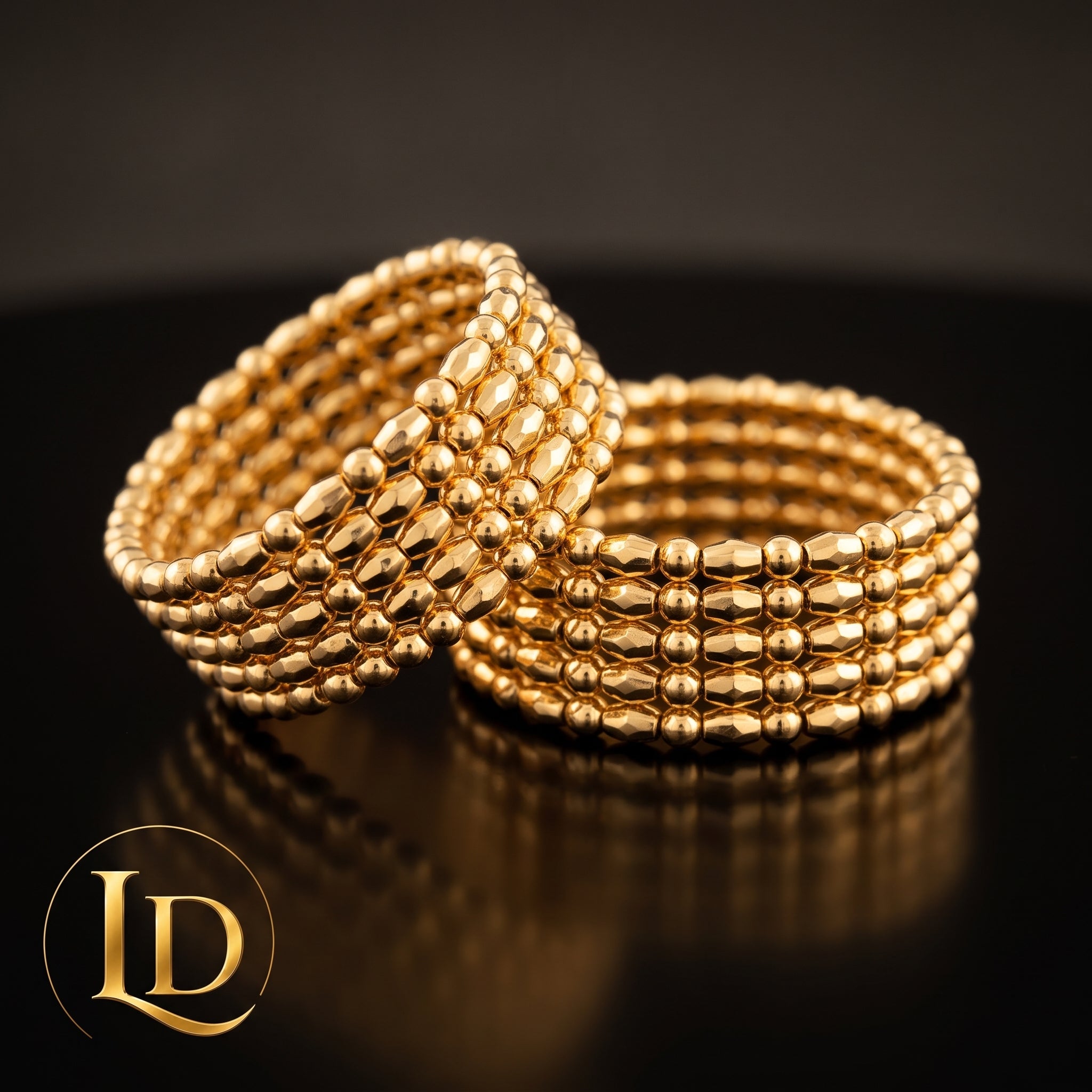 18 Karat Diamond Cut Ring 2.6g per piece (Free size)