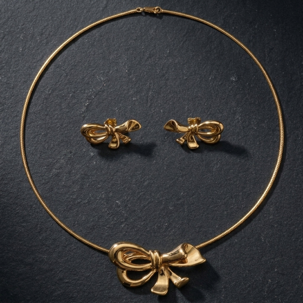 18K Gold Bow Pendant Necklace & Earrings Set 7.8g